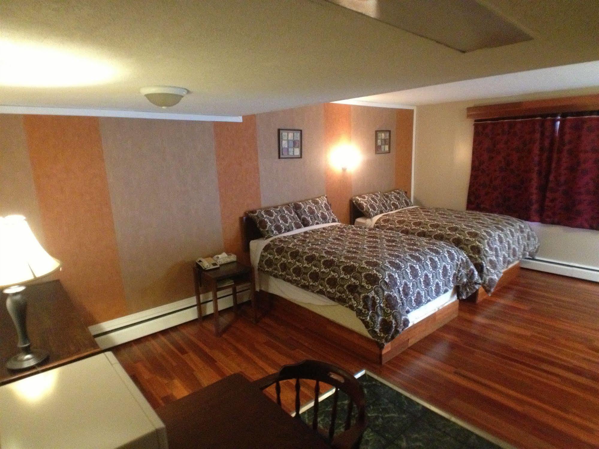 Galaxy Motel St. Paul Dış mekan fotoğraf